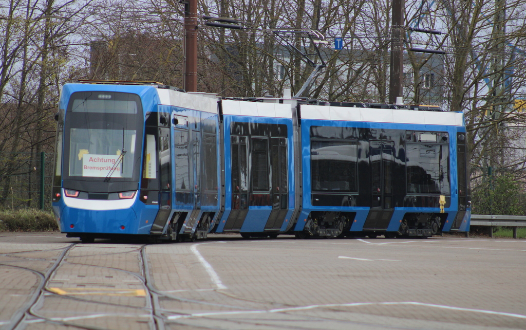 Am Nachittag des 11.04.2025 stand Tina auf dem Betriebshof der Rostocker Straßenbahn AG.
