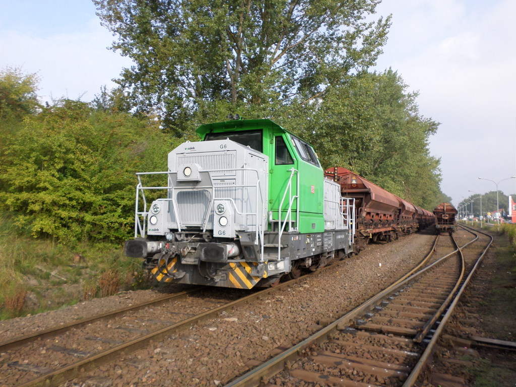 Am Vormittag des 31.08.2017 stand 650 114-8 mit dem D�ngerzug von Rostock-Bramow nach Poppendorf im Rostocker Fracht und Fischereihafen.