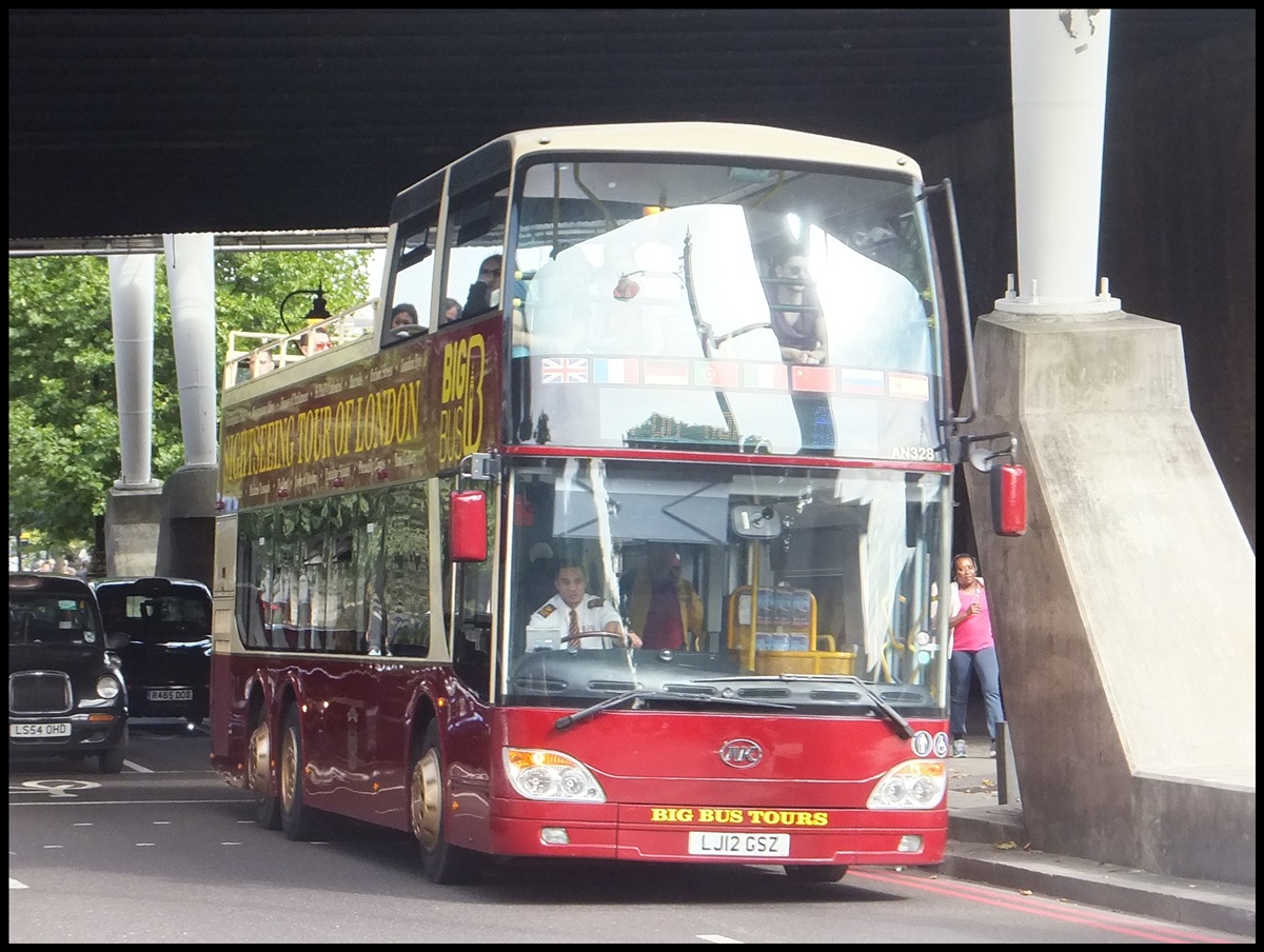 Ankai von Big Bus Tours in London.