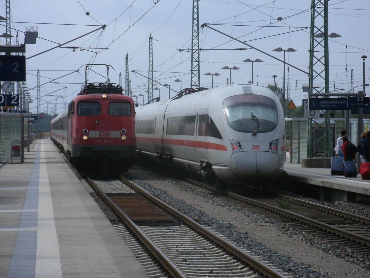Auch das ist in Bergen/R�gen m�glich:wenn sich eine 115 und ein ICE begegnen.Am 31.August 2013 waren es 115 383-2 und 411 057-3