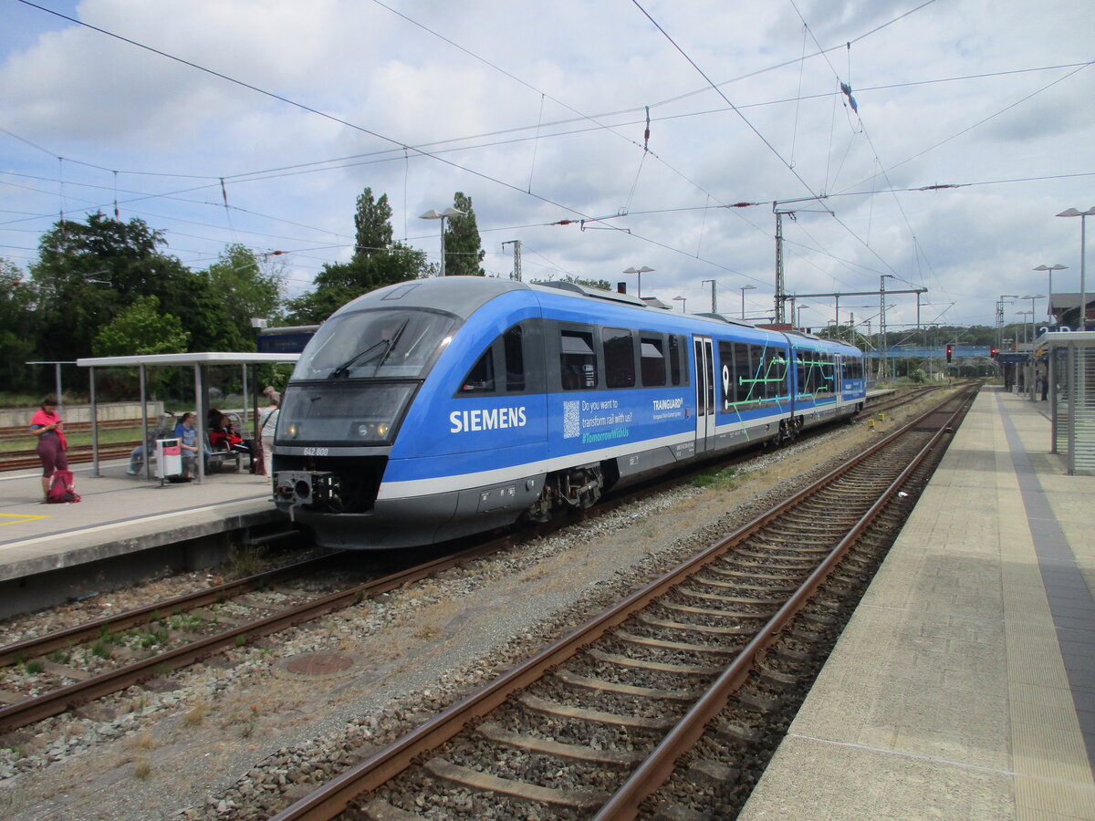 Auf Sonderfahrt von Sassnitz nach Berlin kam der 642 800,am 23.Juni 2025,auch in Bergen/Rügen vorbei.