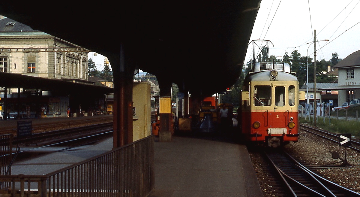 BDe 4/4 2 im Juli 1983 im Bahnhof Liesthal