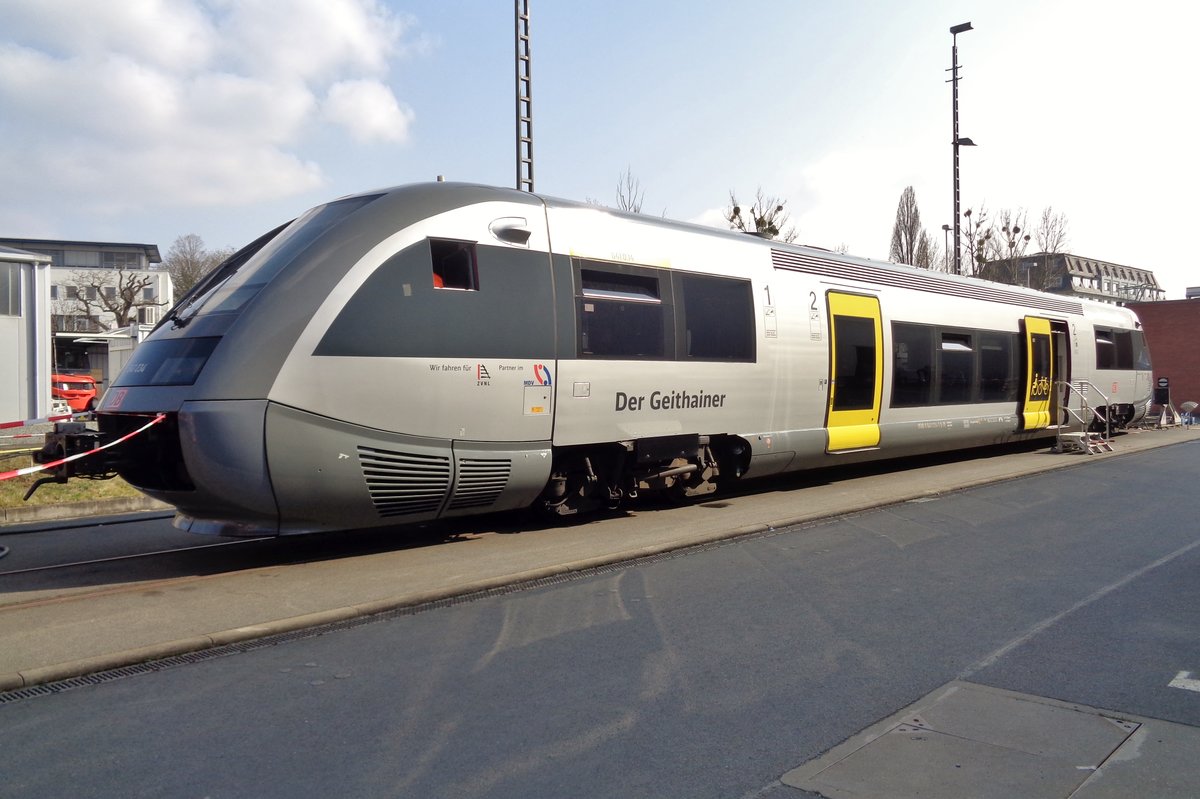 DB 641 034 steht am 8 April 2018 in Dresden-Altstadt. 