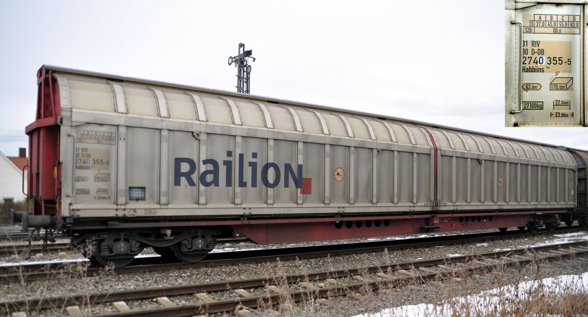 DB G�terwagen Schiebewandwagen Habbiins 344  31 RIV 80 D-DB 2740 355-5 Railion in V�hringen am 23.02.2010.