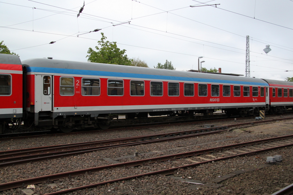 DB-Regio Bimz von DB-Regio AG RegionalBahn Schleswig-Holstein Bereich Kiel stand am 14.05.2016 in Warnem�nde.