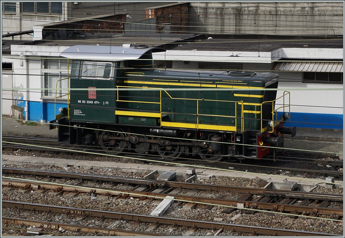 Die FS D 245 470 hat im Kopfbahnhof Torino Porta Nuova allerlei zu tun.
9. März 2016