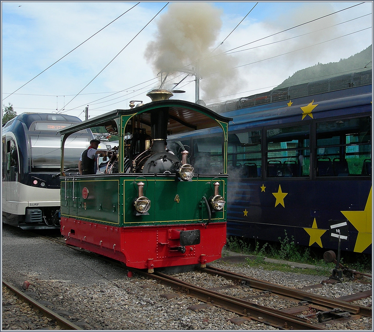 Die G 2/2 N 4 wurde 1900 von der Ferrovie Padane (FP) in Betrieb genommen und verkehrt nun wunderschne aufgearbetitet bei der Blonay-Chamby Bahn.
9. Juni 2017