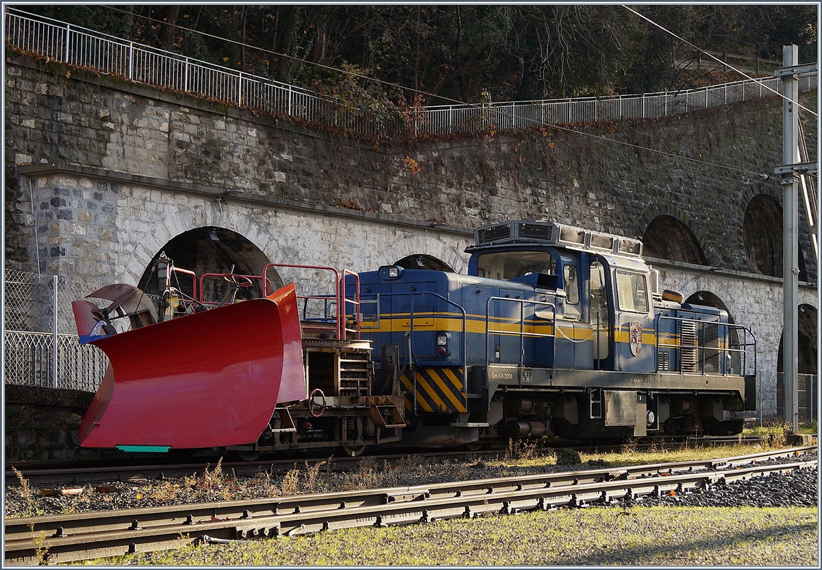 Die MOB Gm 4/4 2004 ALBEUVE scheint mit ihrem Schneepflug in Vevey auf den ersten Schnee zu warten.

30. Nov. 2019