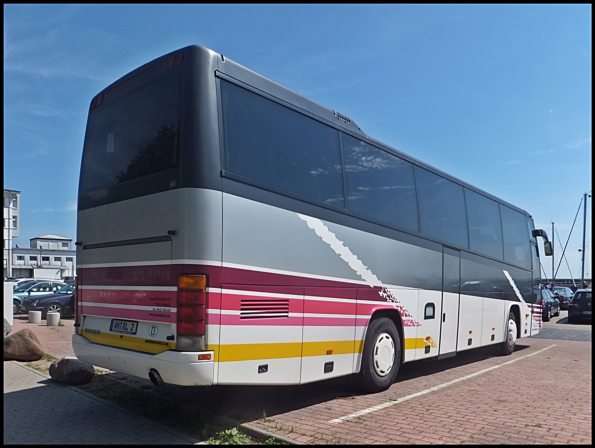 Dr�gm�ller-Volvo B12-600 von ReiseLeo aus Deutschland im Stadthafen Sassnitz.