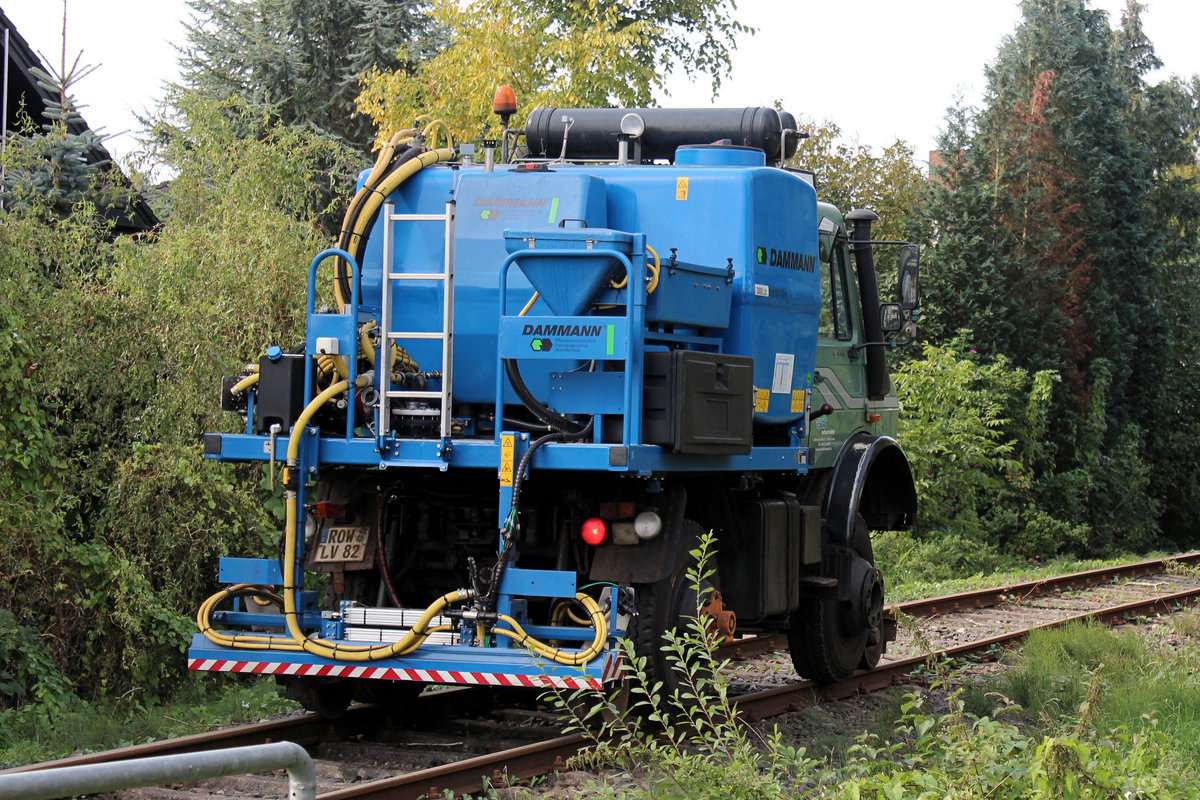 evb Infrastruktur >NFZ 531< zur Zeit mit den Wechselaufbau für Unkrautvernichtung unterwegs. Tostedt - West den 19.09.2017