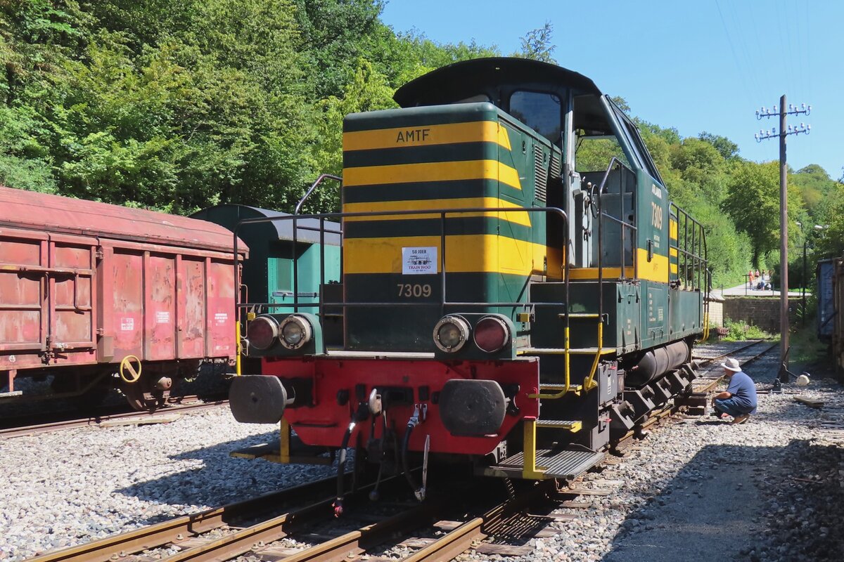 Ex-SNCB 7309 'ATLANTA' hat ein eues Asylum gefunden bei Train 1900 in Fonds-de-Gras, wo dieser Verschiebelok am 21 Augustus 2023 während ein Museumsausflug fotografiert wurde.