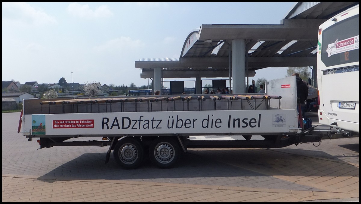 Fahhradanh�nger der RPNV in Bergen.