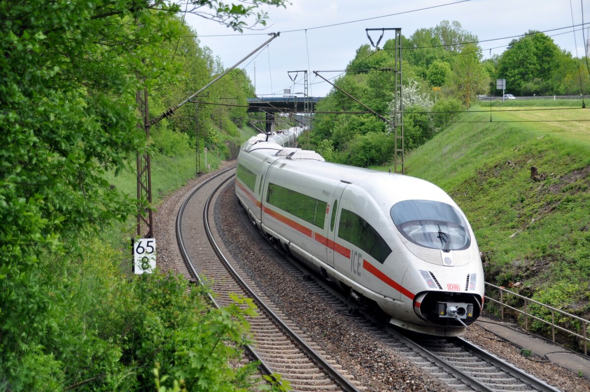 ICE 3  403 534-1  Offenburg  Tz 534 auf der Geislinger Steige am 22.05.2012.