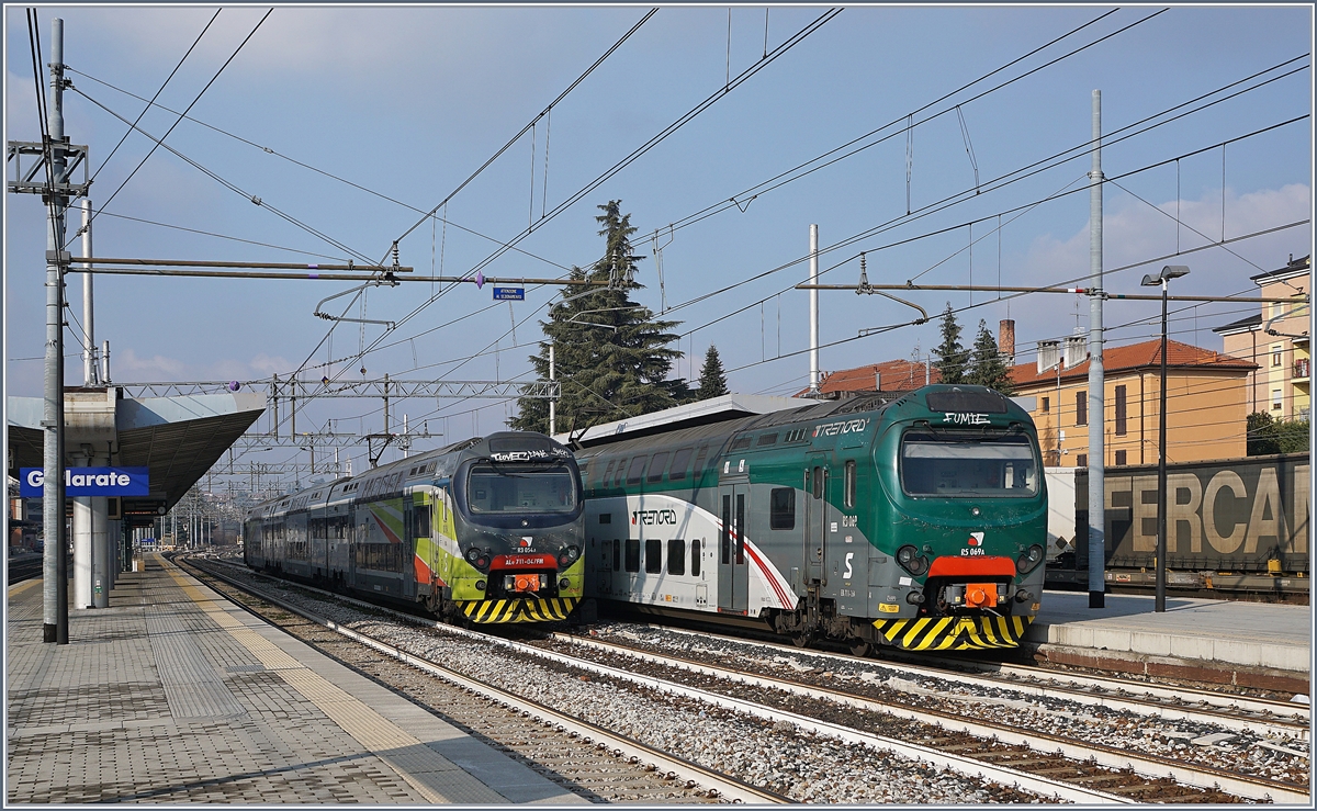 In Gallarate treffen sich zwei Ale 711 in alter und neuer Trenord Farbgebung.
16. Jan. 2018