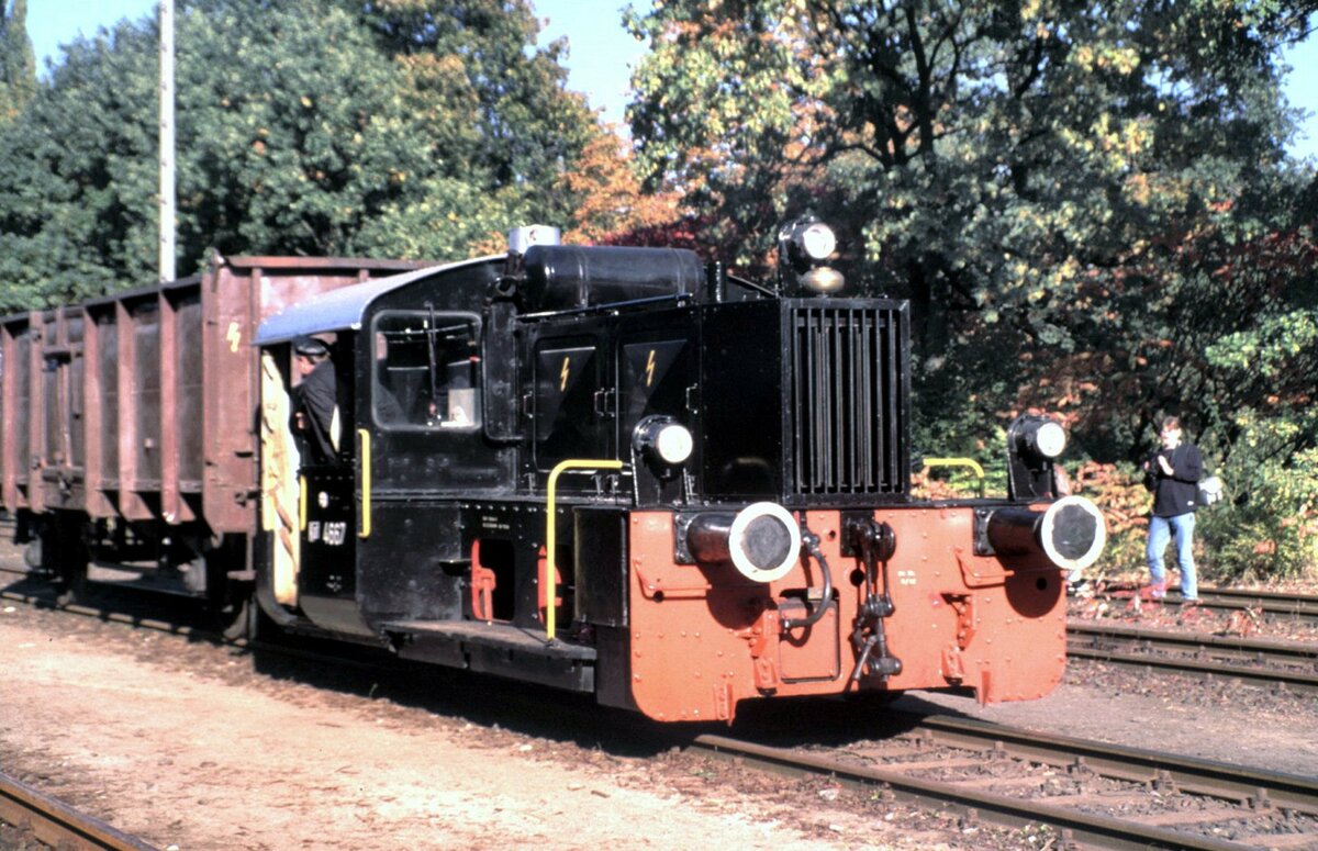 Köf 4667 in Nürnberg bei der Jubiläumsparade 100 Jahre DB Museum Nürnberg am 16.10.1999.