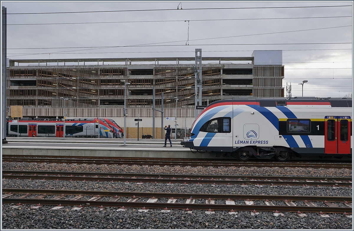 Léman Express Impression vom Eröffnungstag in Annemasse. 

15. Dez. 2019