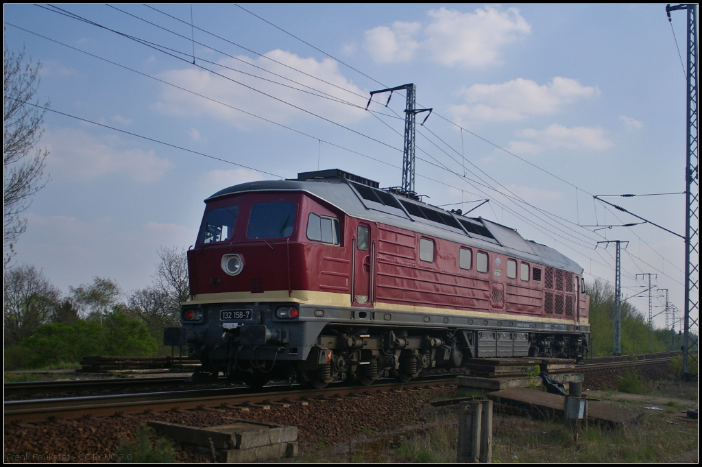LEG 132 158 / 232 158-6 solo in Berlin Wuhlheide, 24.04.2015