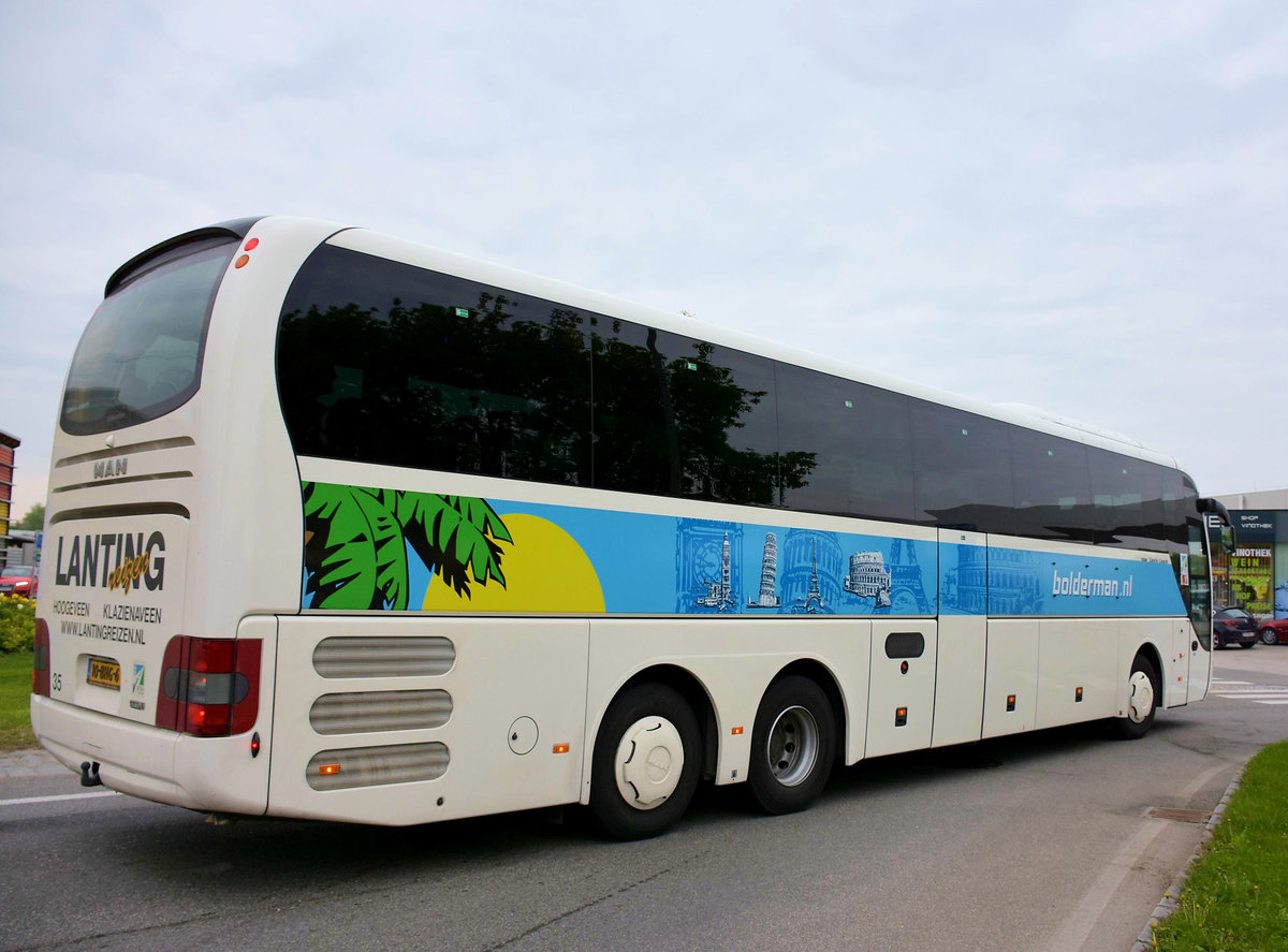 MAN Lion`s Coach von Boldermann.nl in Krems.