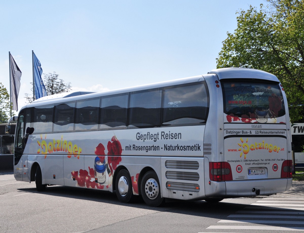 MAN Lions Coach von Datzinger Reisen aus Nieder�sterreich am 22.August 2014 in Krems.