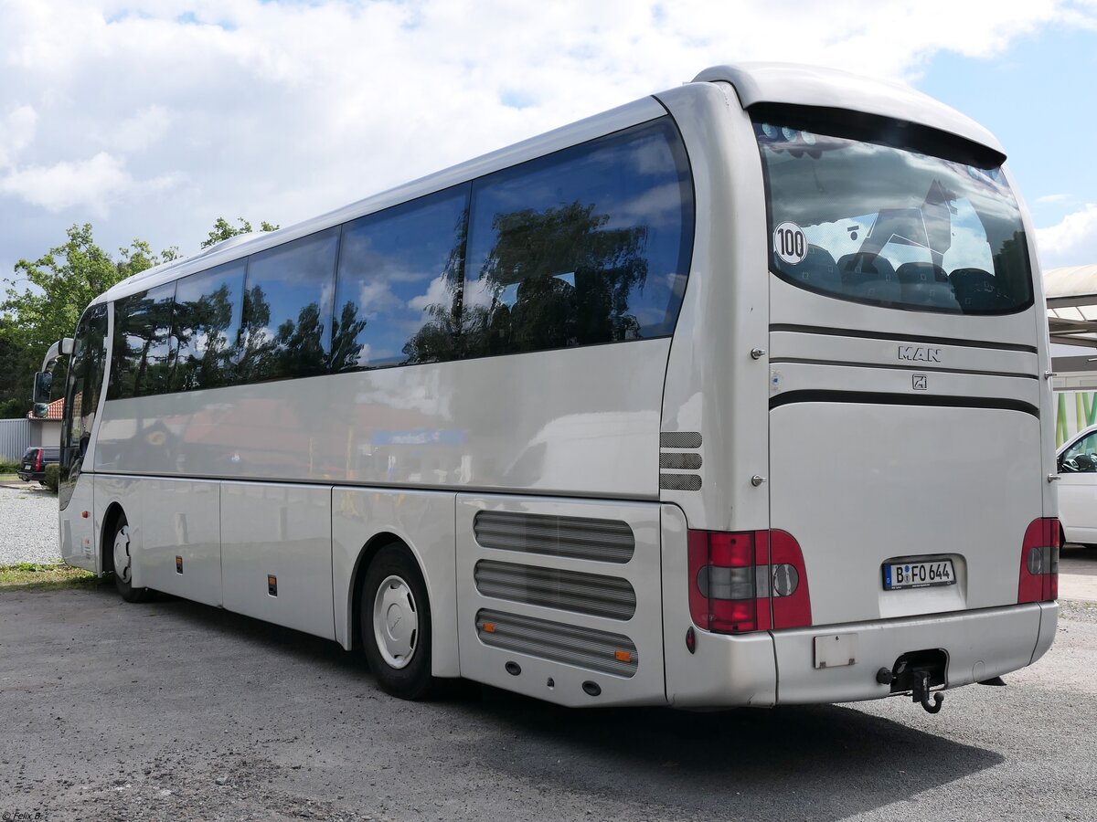 MAN Lion's Coach der Fahrschule Orange aus Deutschland in Binz.