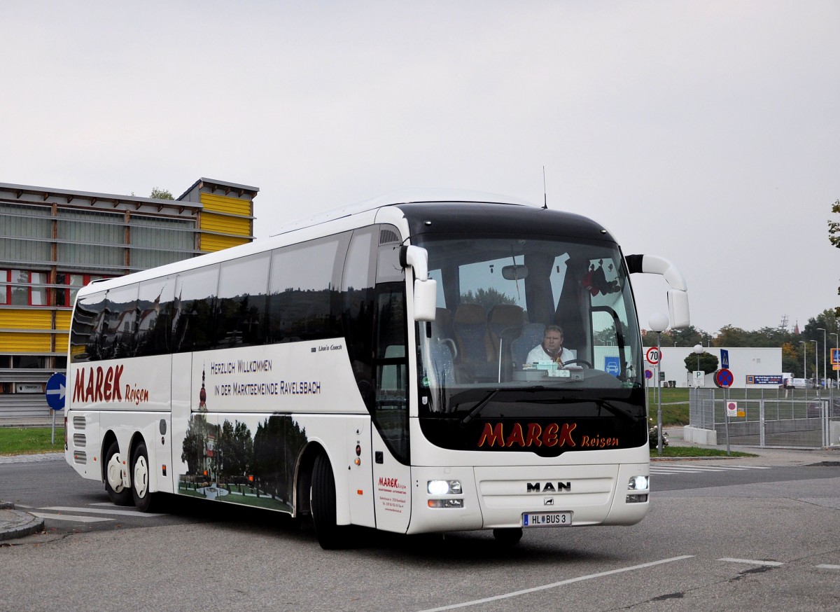 MAN Lions Coach von Marek Reisen aus �sterreich im Mai 2014 in Krems unterwegs.