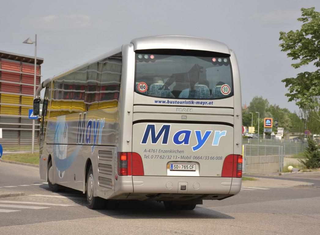 MAN Lion`s Coach von Mayr Reisen aus �sterreich im Mai 2018 in Krems.