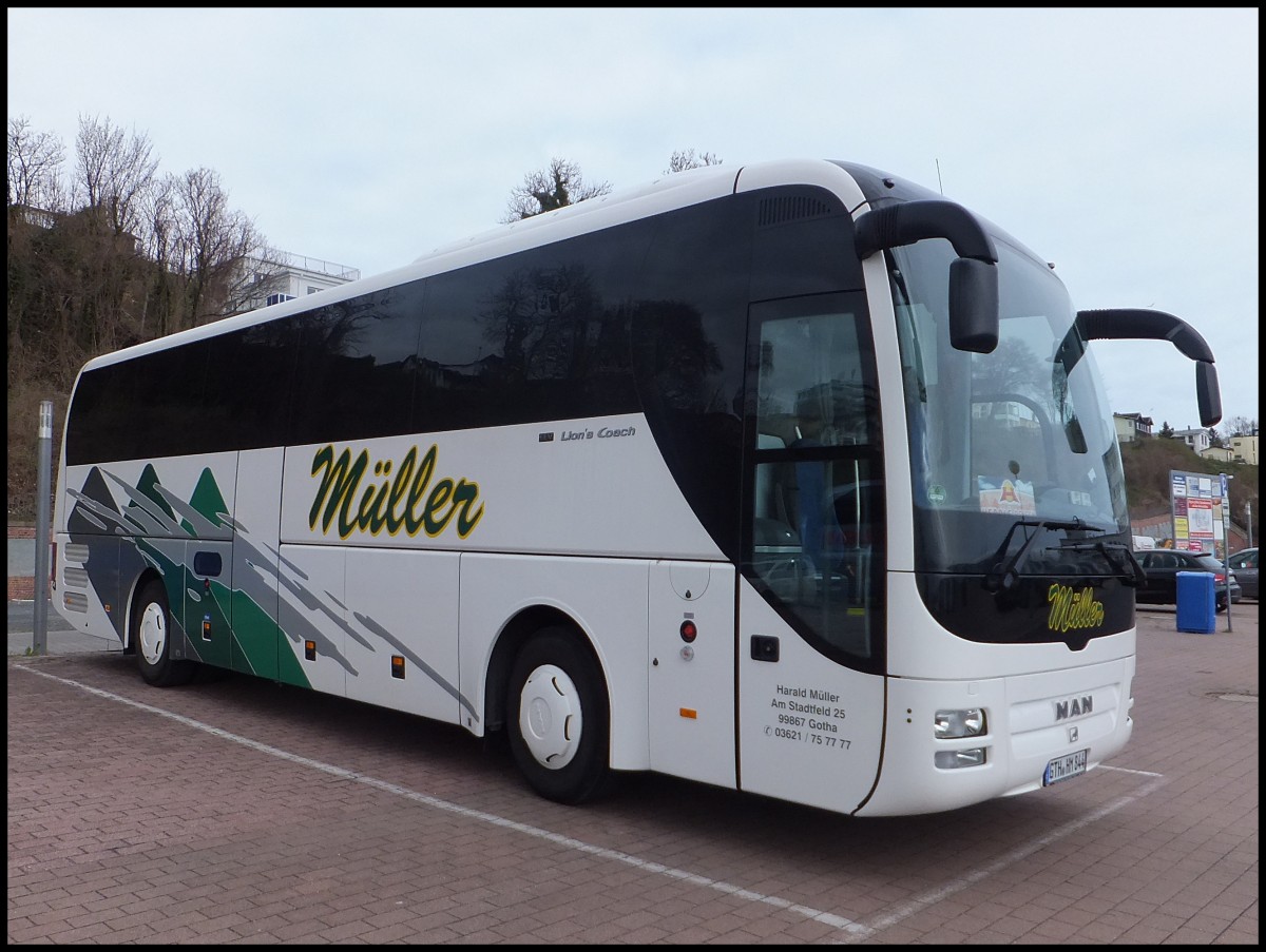 MAN Lion's Coach von M�ller aus Deutschland im Stadthafen Sassnitz.
