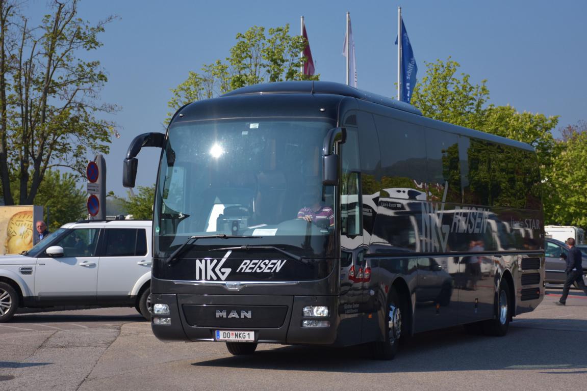 MAN Lion`s Coach von NKG Reisen aus �sterreich in Krems.