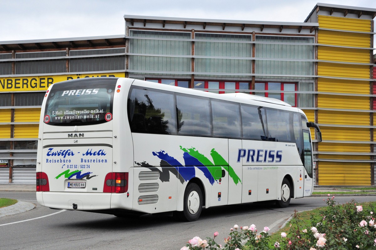 MAN LION`s COACH von PREISS Reisen aus Niedersterreich im September 2013 in Krems gesehen.