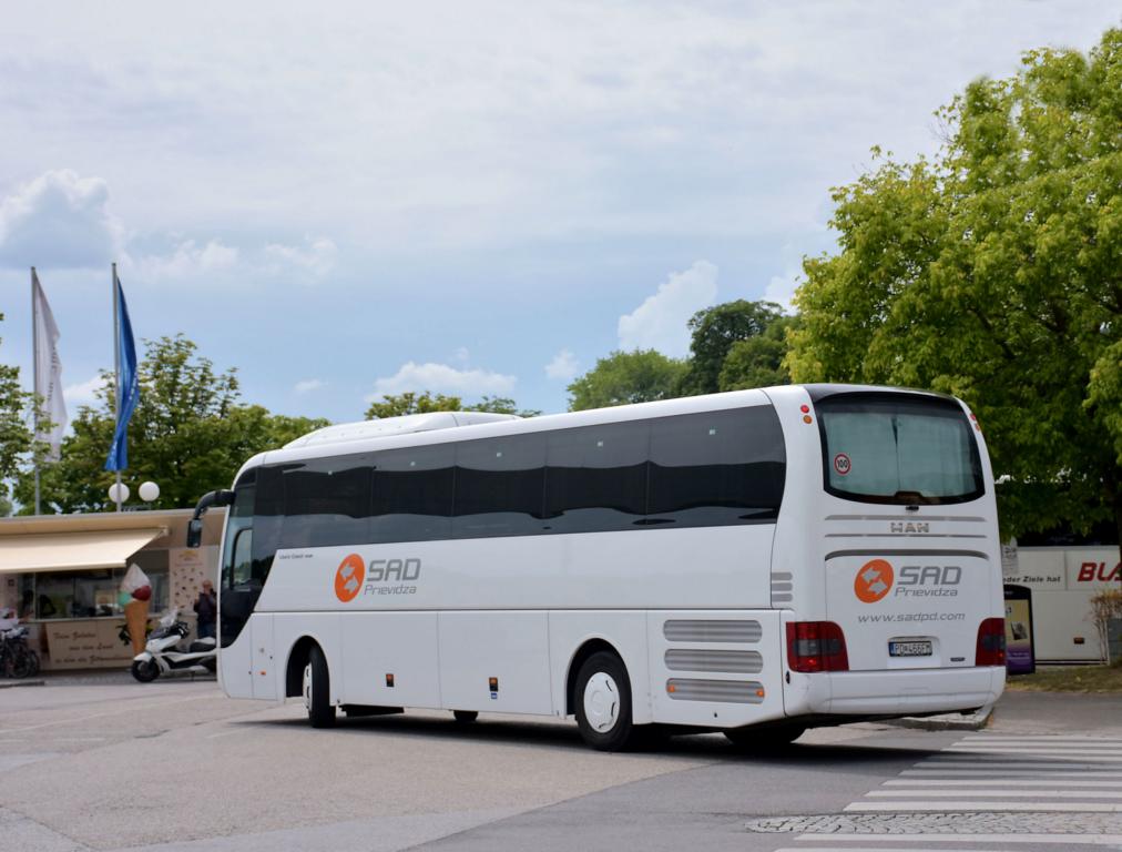 MAN Lion`s Coach von SAD Reisen aus der SK.