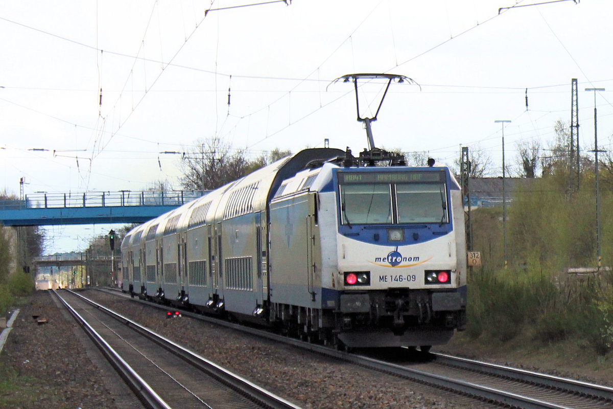 ME 146-09 verlässt am 17.04.2017 den Bf Tostedt und macht sich auf den Weg nach Hamburg.