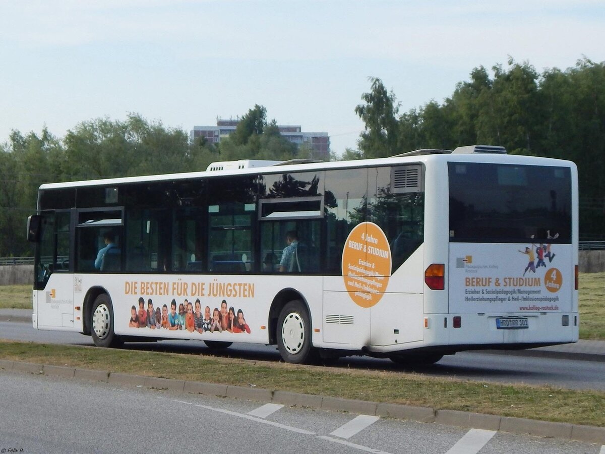 Mercedes Citaro I von Rux-Reisen aus Deutschland in Rostock.