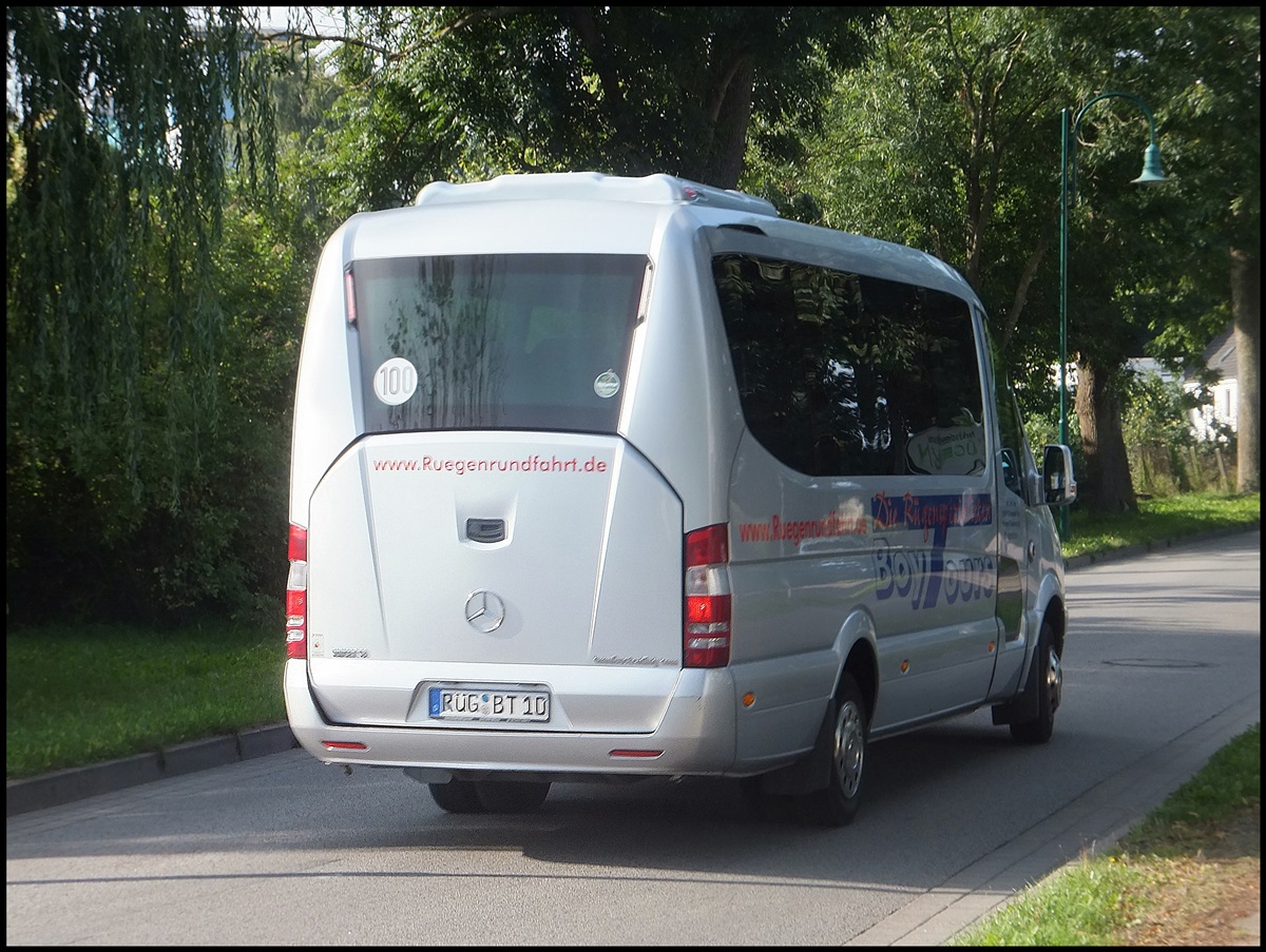 Mercedes Sprinter von BoyTours aus Deutschland in Bergen.