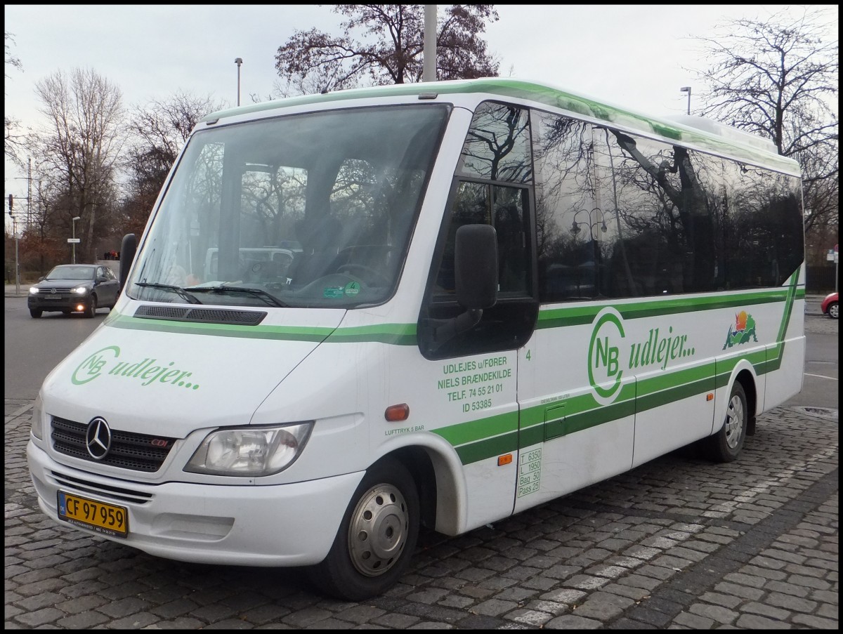 Mercedes Sprinter von NBC Niels Br�ndekilde ApS aus D�nemark in Berlin.