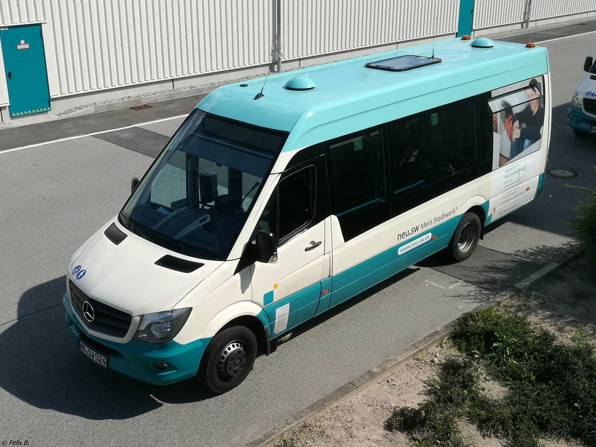 Mercedes Sprinter der Neubrandenburger Verkehrsbetriebe in Neubrandenburg.