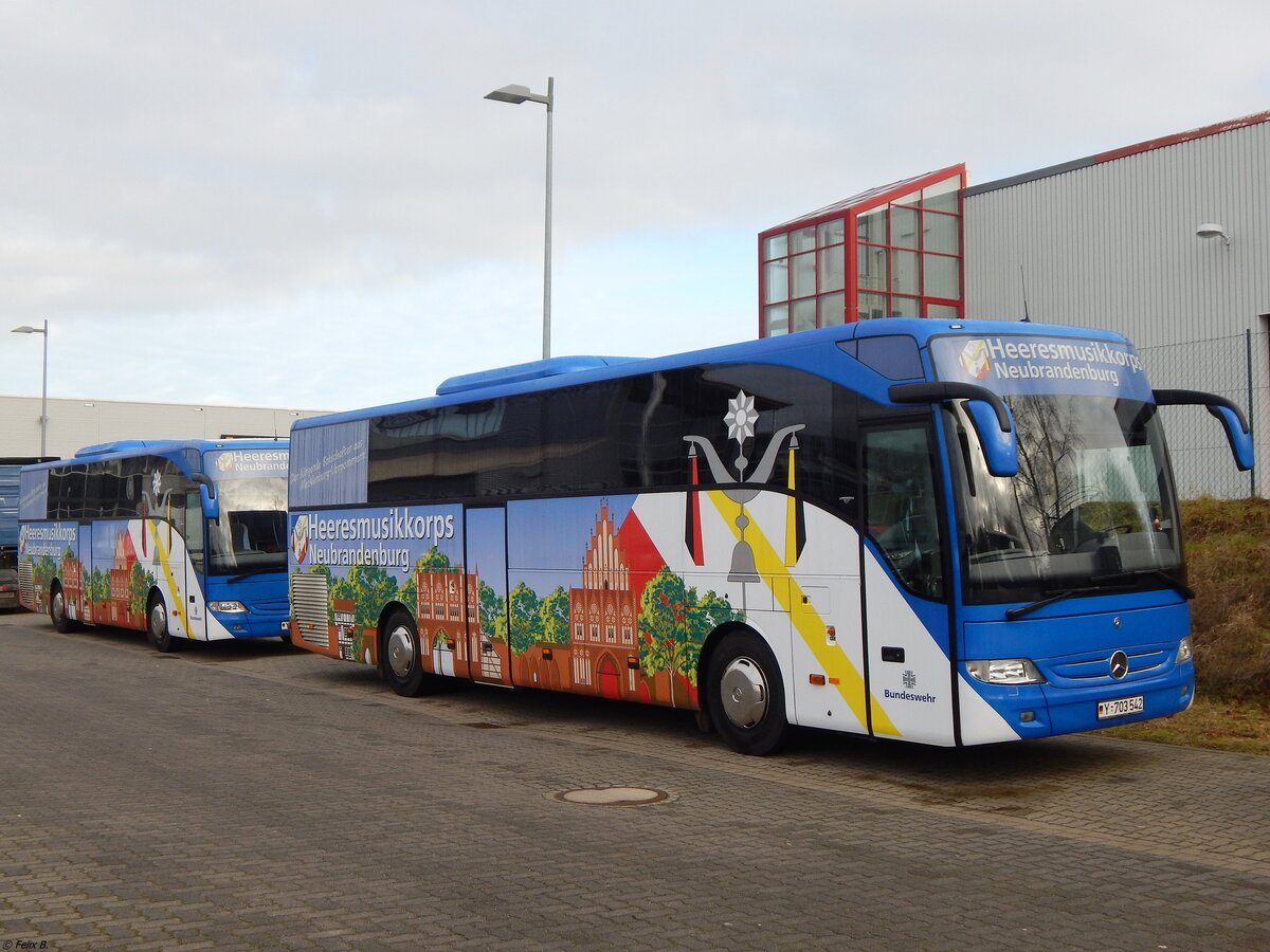 Mercedes Tourismo der Bundeswehr in Neubrandenburg.