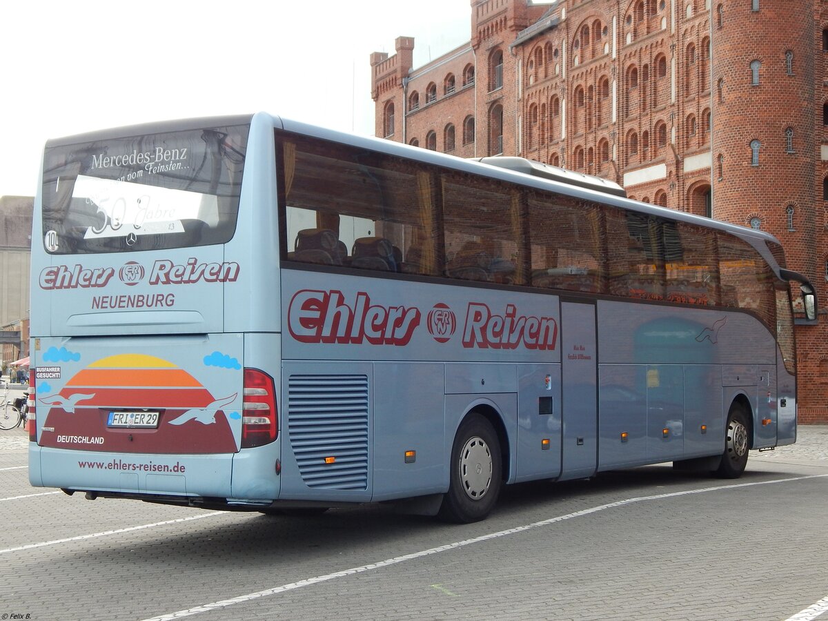 Mercedes Tourismo von Ehlers-Reisen aus Deutschland in Stralsund.