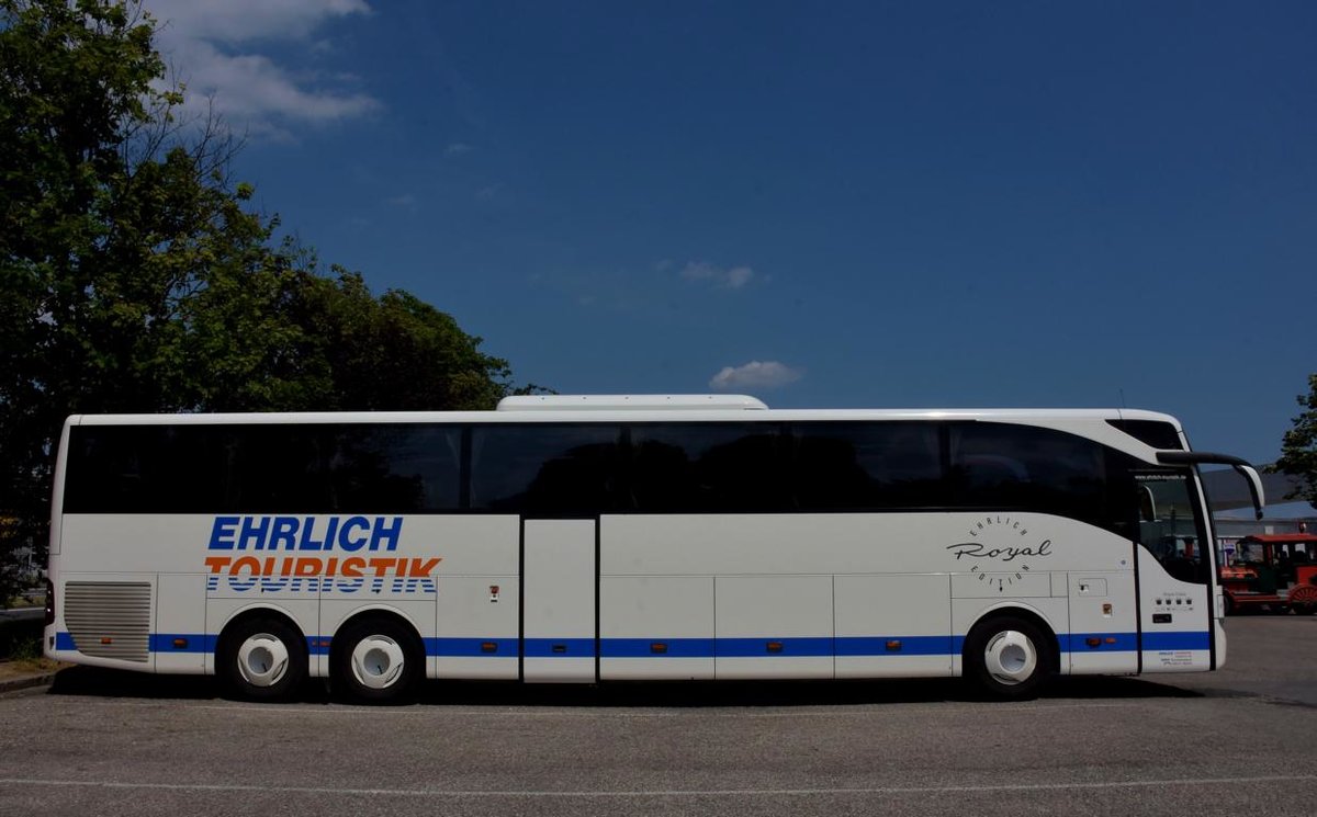 Mercedes Tourismo von der Ehrlich Touristik aus der BRD.