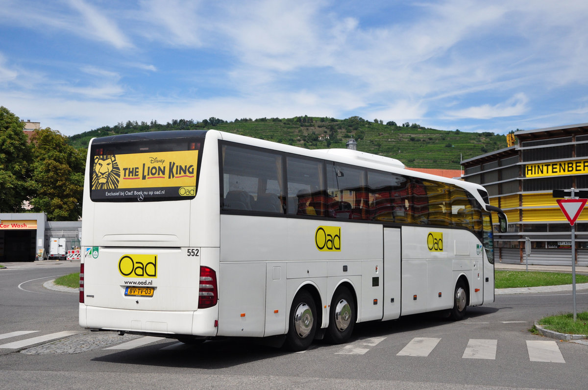 Mercedes Tourismo von Oad Reisen.nl in Krems.