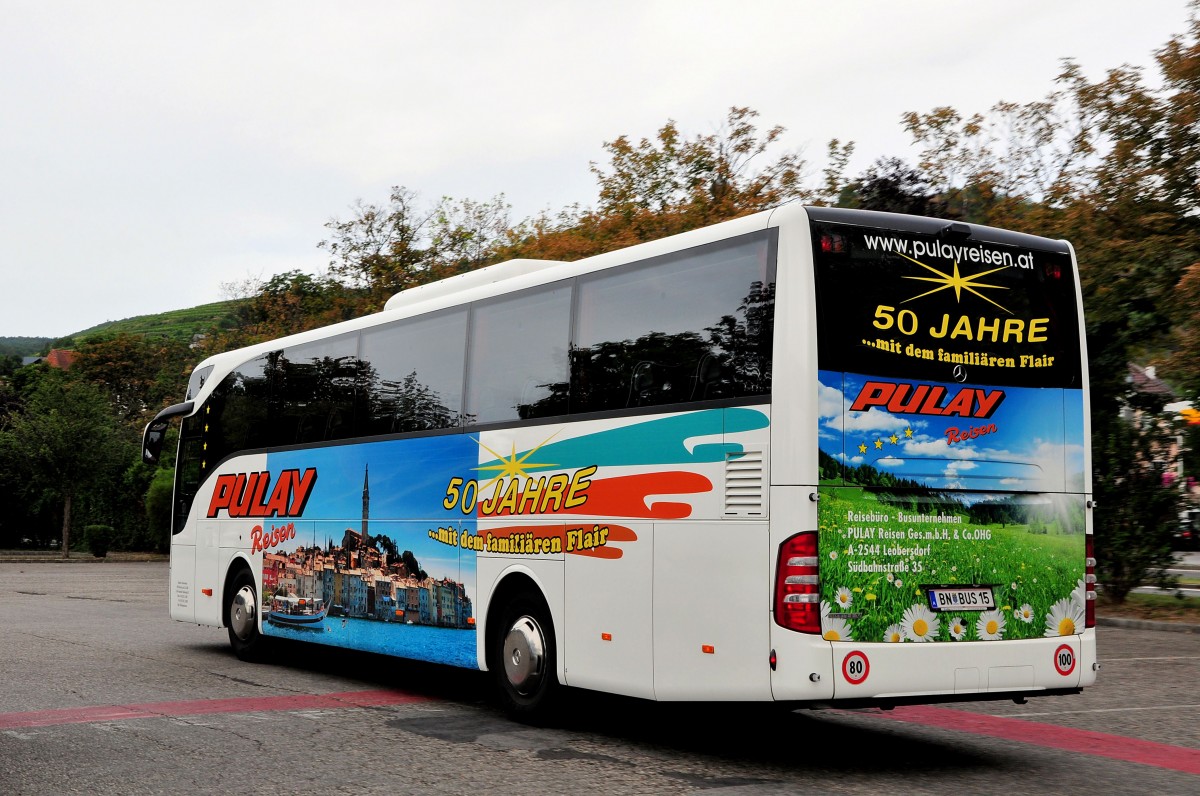 Mercedes Tourismo von Pulay Reisen aus Nieder�sterreich in Krems gesehen.