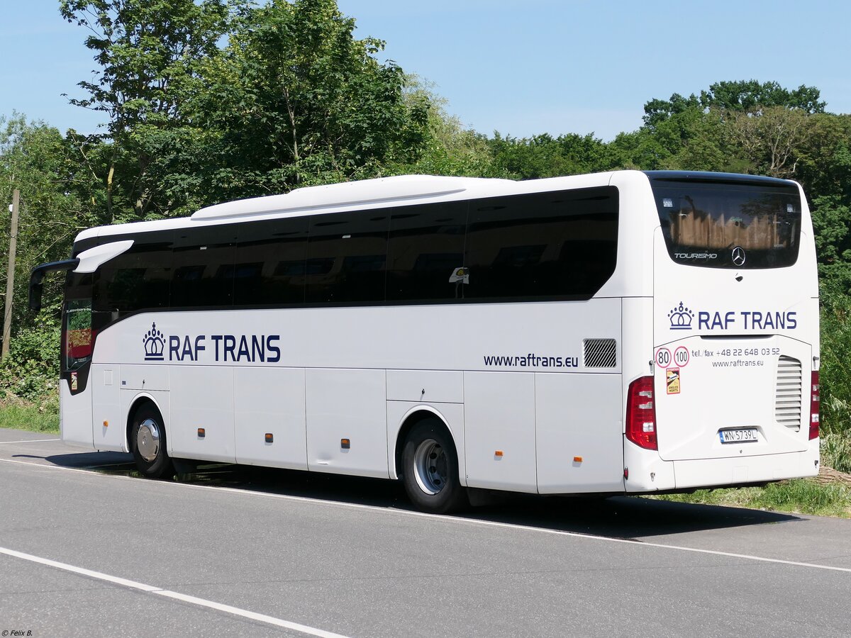 Mercedes Tourismo von Raf Trans aus Polen in Stralsund.
