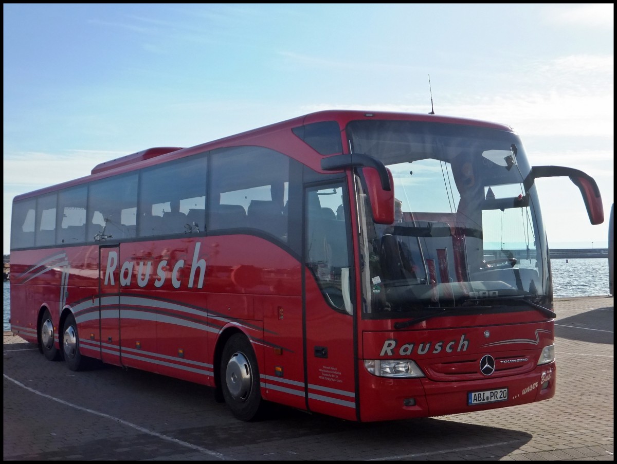 Mercedes Tourismo von Rausch aus Deutschland im Stadthafen Sassnitz.