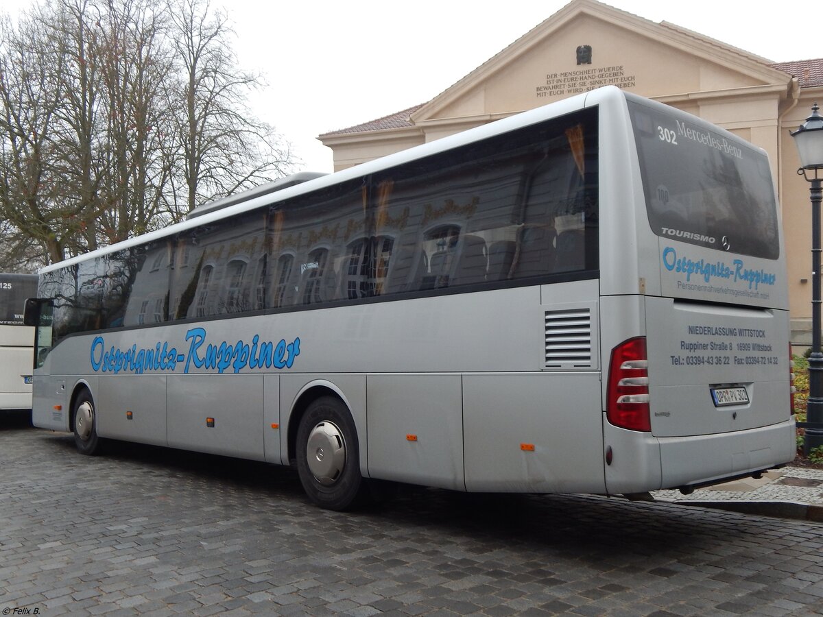 Mercedes Tourismo RH der Ostprignitz-Ruppiner Personenverkehrsgesellschaft in Neustrelitz.