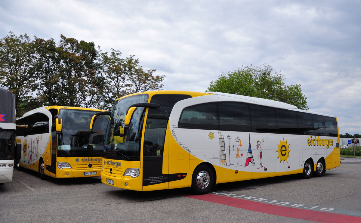 Mercedes Travego von Eichberger Reisen aus der BRD in Krems gesehen.