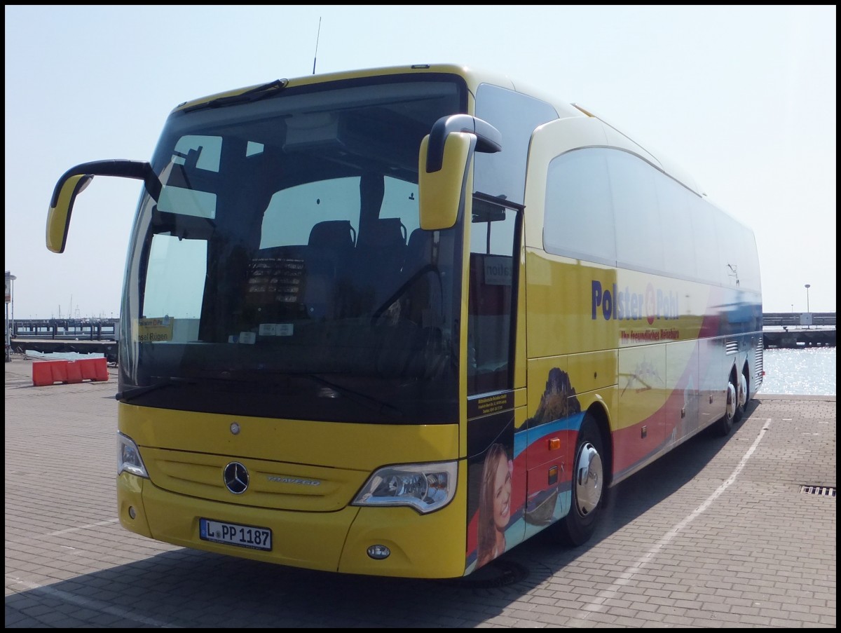 Mercedes Travego von Polster & Pohl aus Deutschland im Stadthafen Sassnitz.