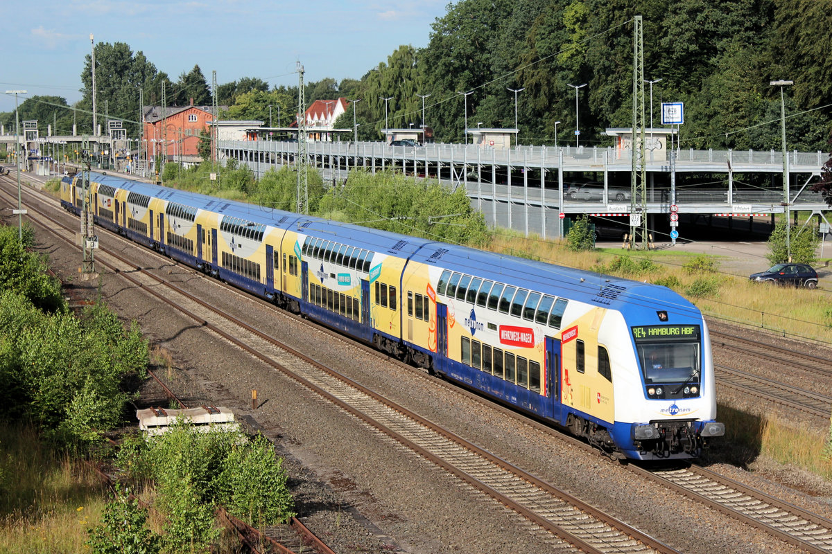 Metronom verl�sst am 10.09.2016 den Tostedter Bahnhof.