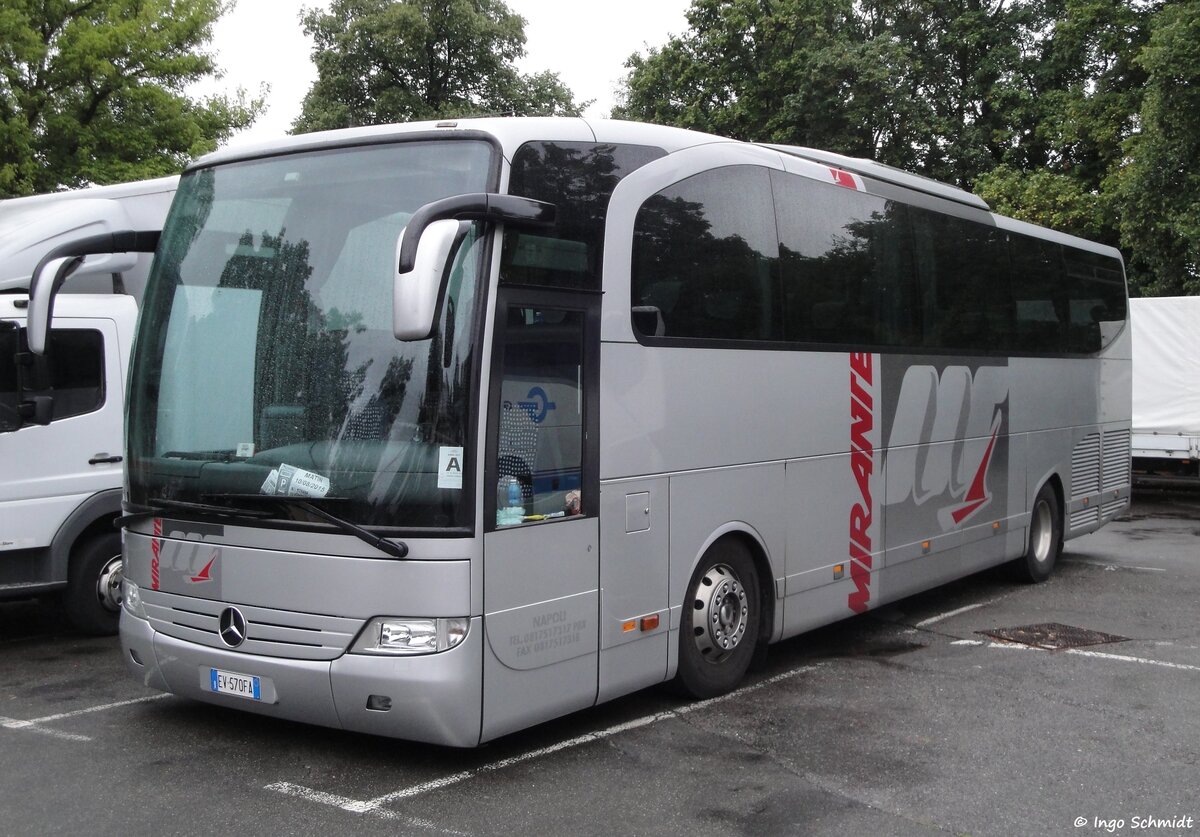 Mirante Turismo aus Neapel | EV-570FA | Mercedes-Benz Travego RHD | 16.08.2015 in Sindelfingen