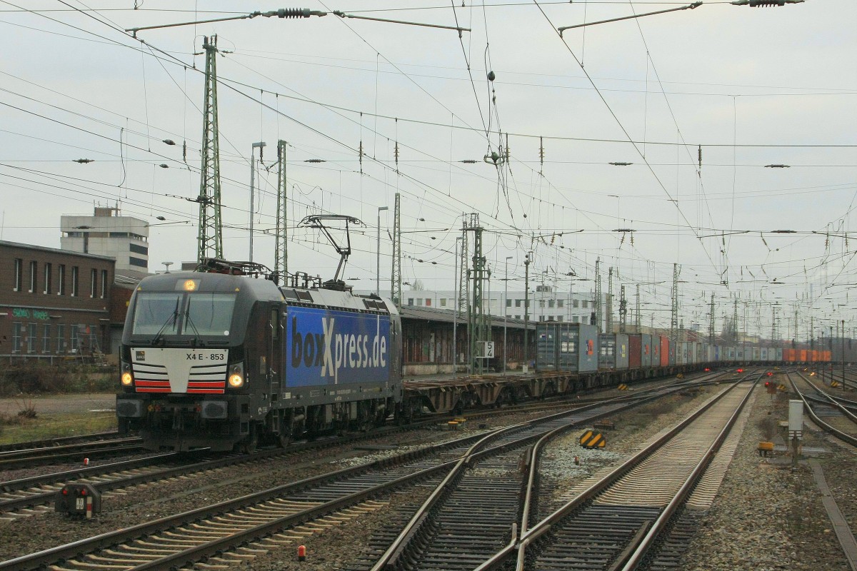 MRCE X4E - 853  BoxXpress  mit Containerzug
Bremen Hbf -> Süden