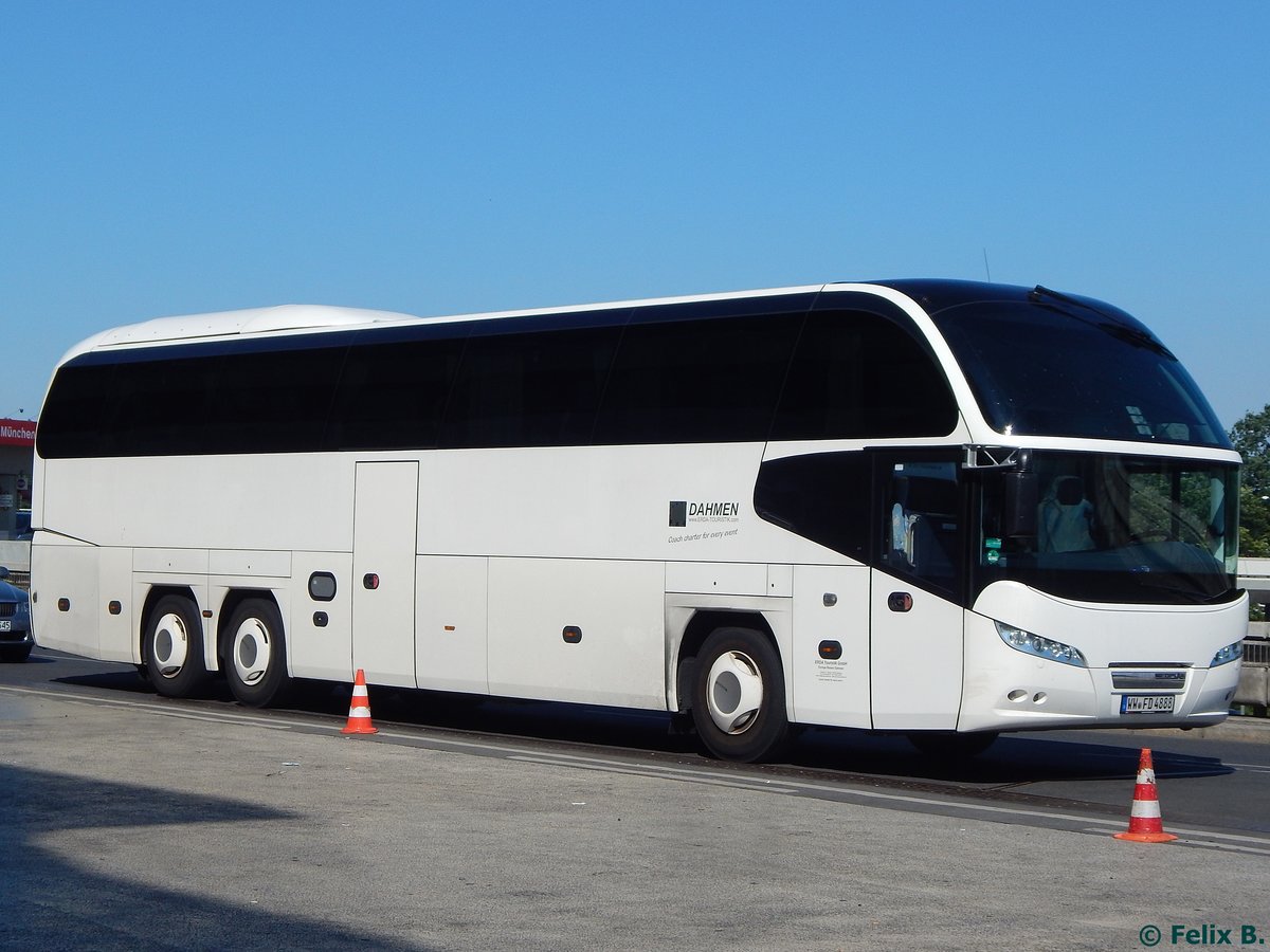 Neoplan Cityliner von Erda Touristik aus Deutschland in Berlin.