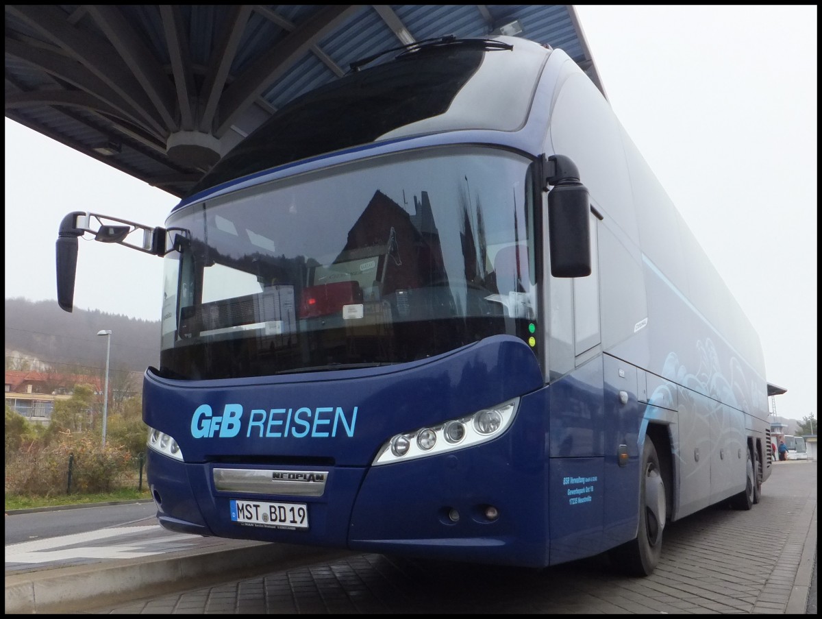 Neoplan Cityliner von GFB-Reisen aus Deutschland in Sassnitz.